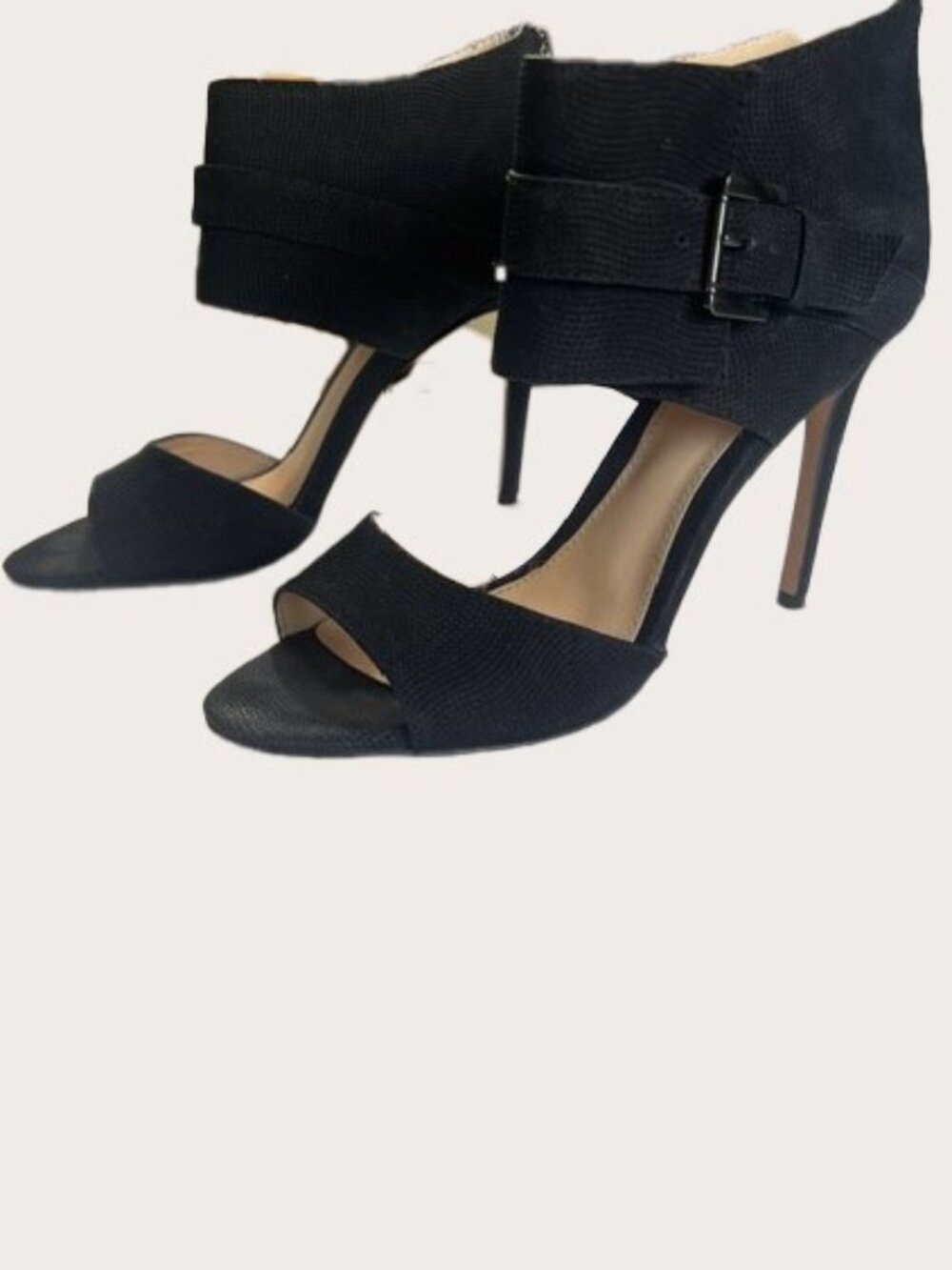 Vince Camuto Leather Hensley Cuffed Stiletto EUC Sz 6.5